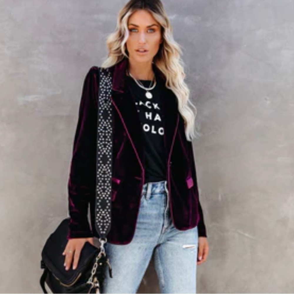 VICI - wine me and dine me pocketed blazer -M